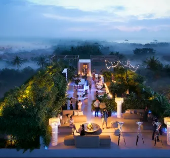 Royal Oasis